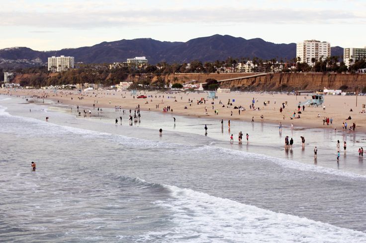 Relax on Santa Monica Beach